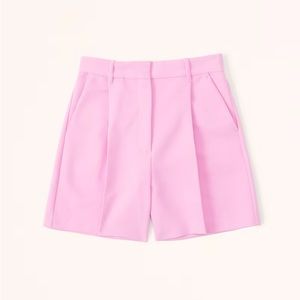 Ultra high rise tailored short
